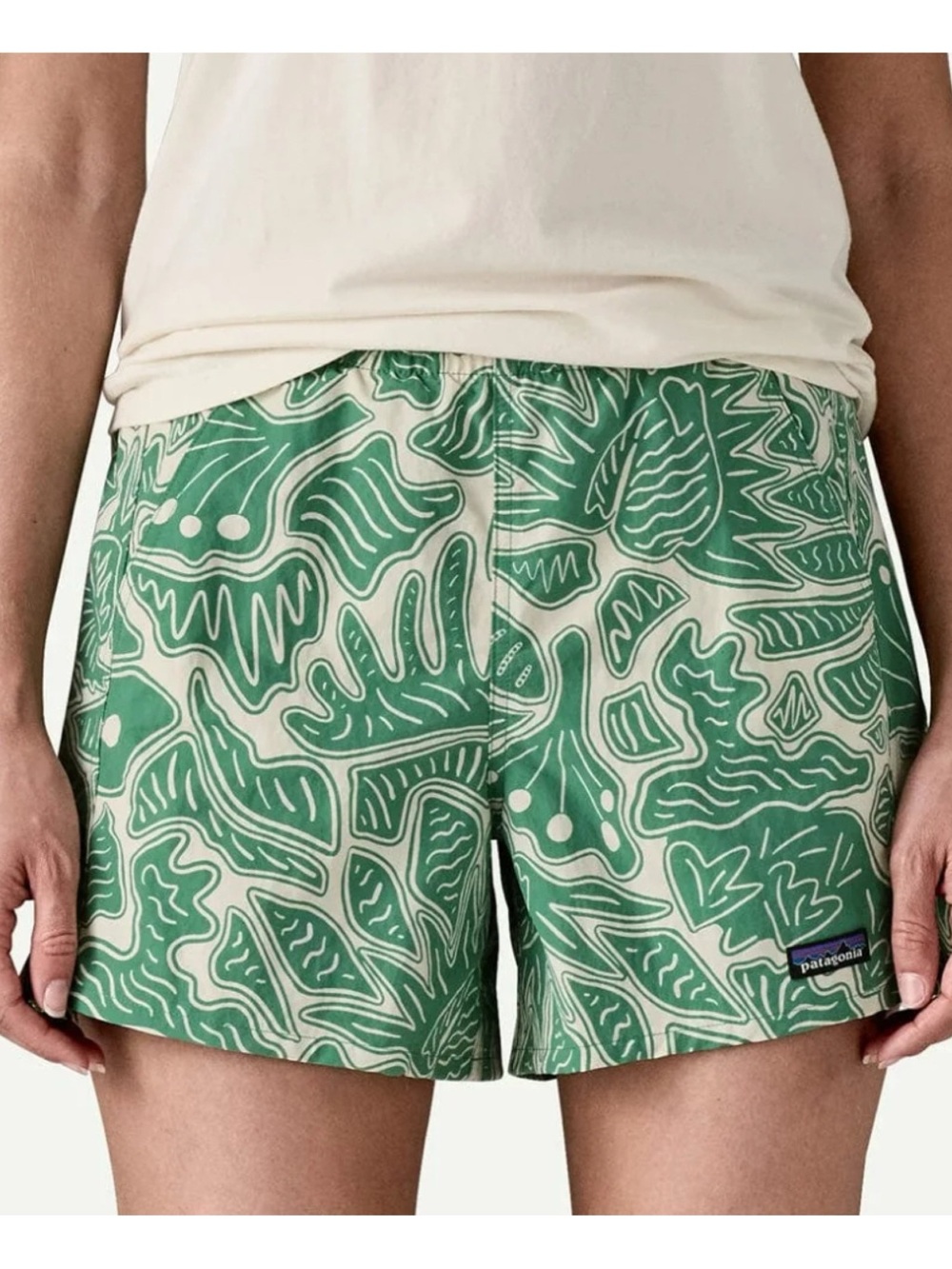 PATAGONIA BAGGIES SHORTS - 5" in Heartleaf Green Size M ~ Excellent
